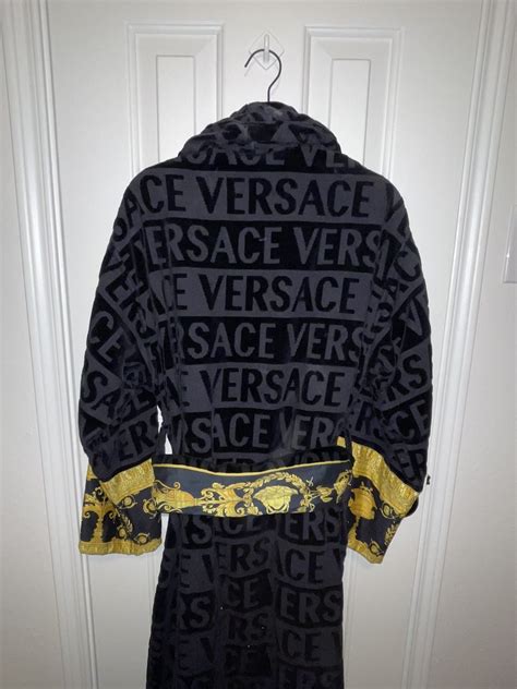 versace robe mens fake|versace authentication.